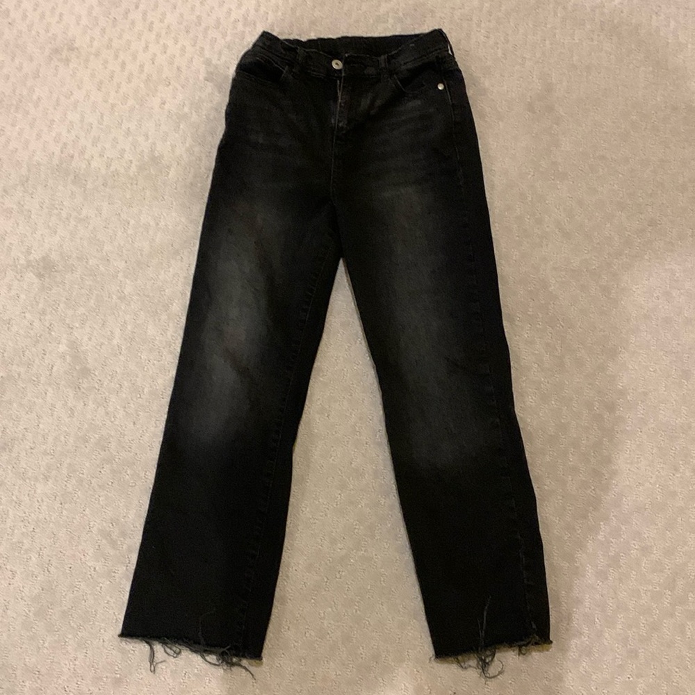 Black Jeans. Straight. Distressed & Loose Bottoms. Adjustable Waist. 5 pocket.